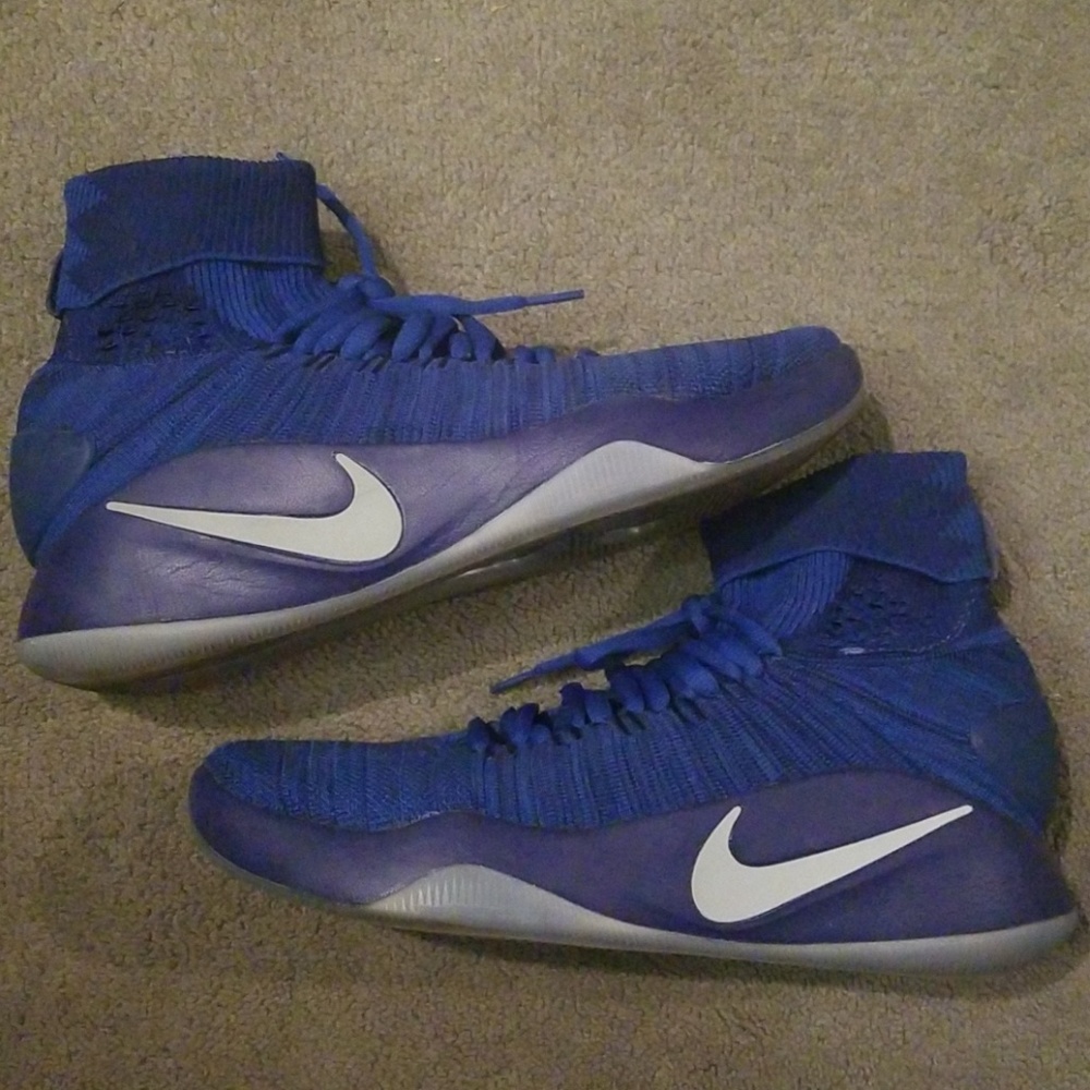 2016 Hyper Dunks